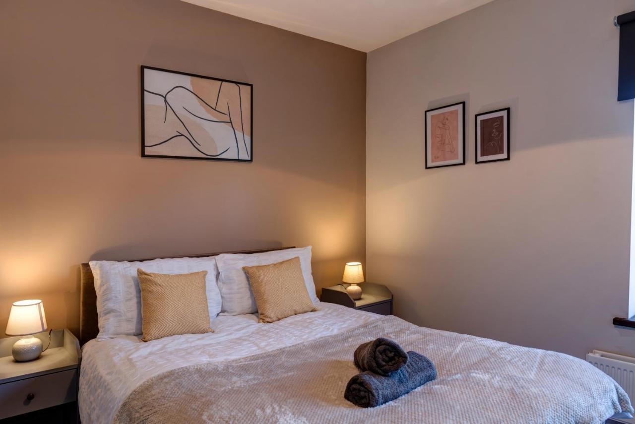 Cosy 2 Bed Home Chesterfield Buitenkant foto