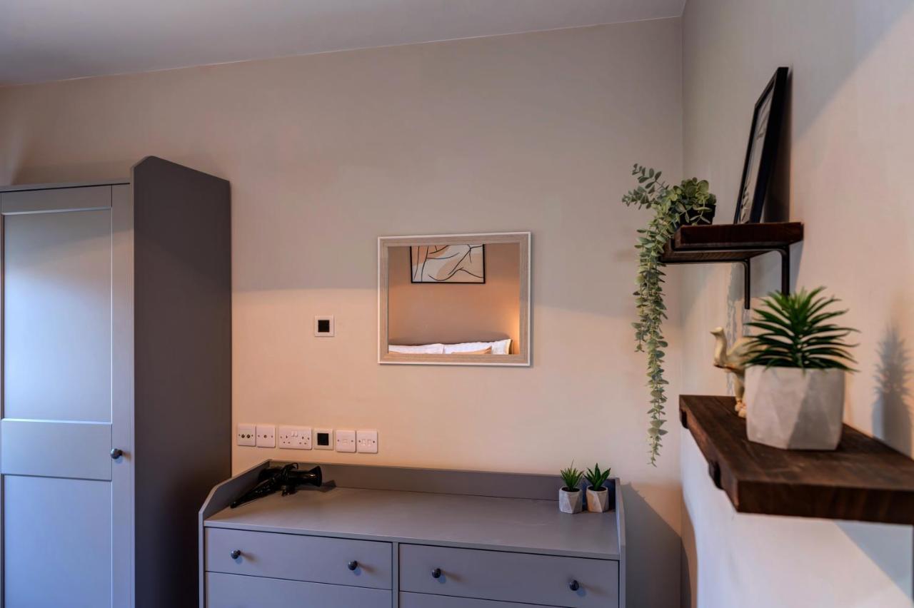 Cosy 2 Bed Home Chesterfield Buitenkant foto